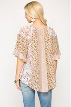 Load image into Gallery viewer, Floral Mixed Print Sleeve Top
