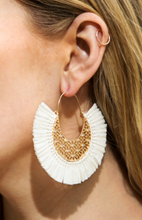 Load image into Gallery viewer, Raffia Fan Tassel Earrings
